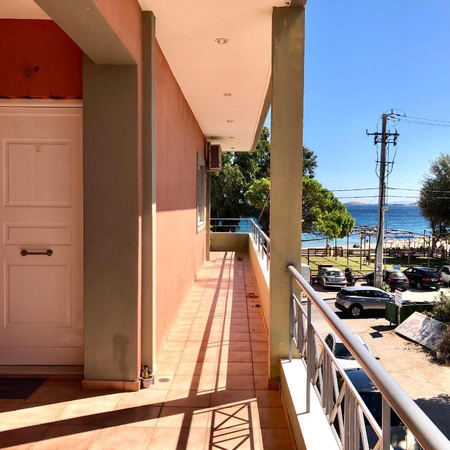 Chloe'S Sunrise Beach House Villa เอเธนส์ ภายนอก รูปภาพ